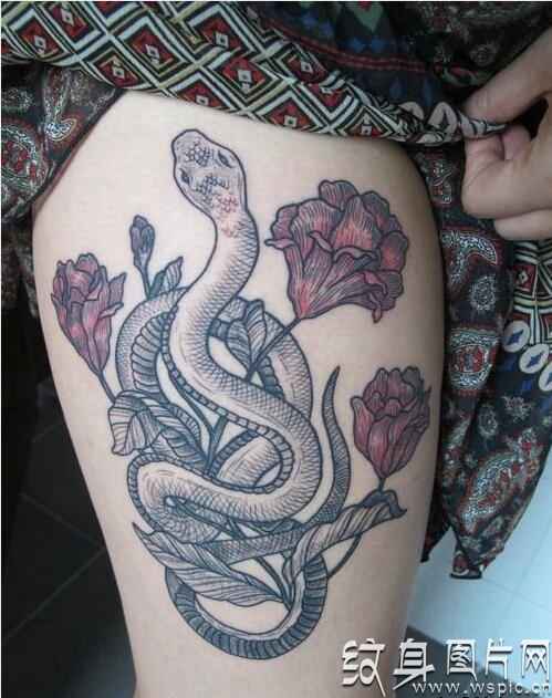奇异的纹身蛇图案，不同的蛇形给人不一样的视觉效果