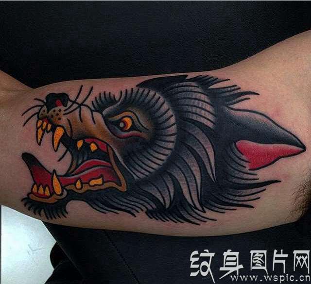 狼纹身图案大全欣赏，八张面目凶狠的纹身图案