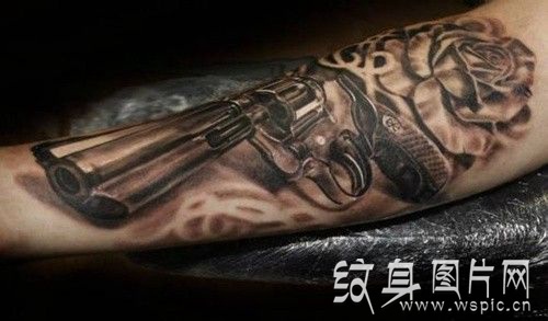 创意手臂纹身图案，纹身爱好者的首选