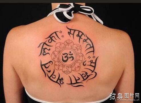 梵文纹身图案，源自古印度的神秘设计