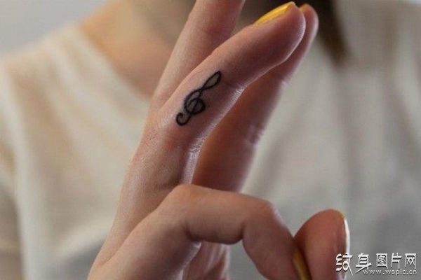 2018最新手指纹身图案，欧美时尚设计风格