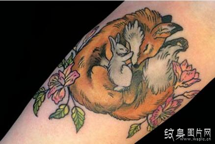 狐狸纹身图案欣赏，寓意吉祥的权贵象征