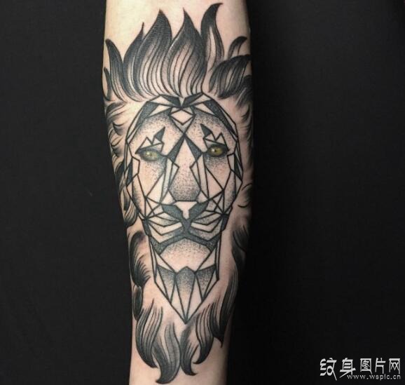 狮子纹身图案欣赏，2018最佳精选设计及想法