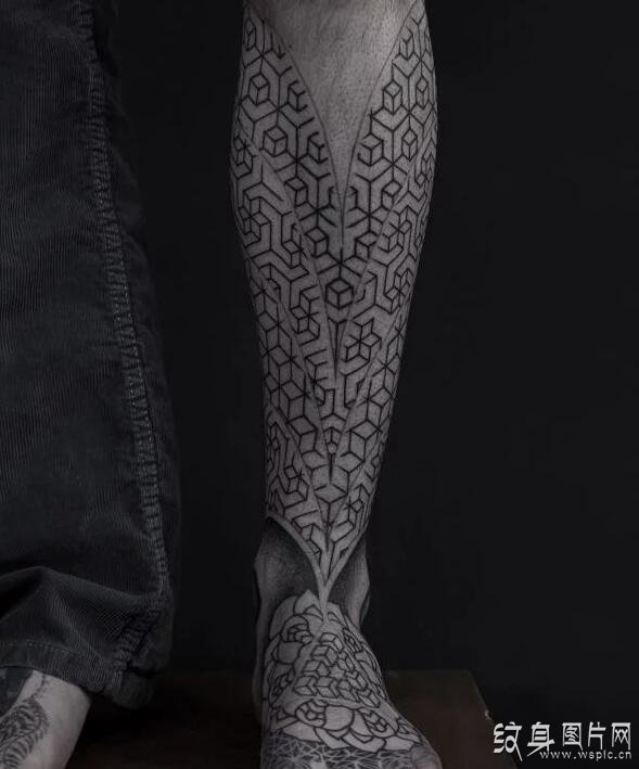 2018欧美时尚花腿纹身图案，感受与众不同的设计风格