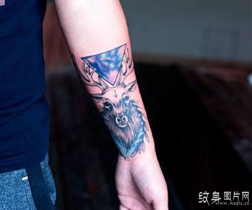男士手腕纹身图案欣赏，超炫酷的创意设计