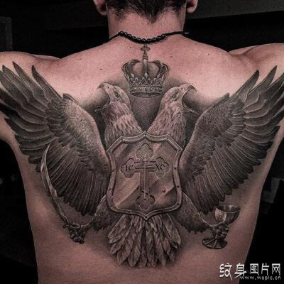 鹰头纹身图案大全，霸气的经典纹身欣赏