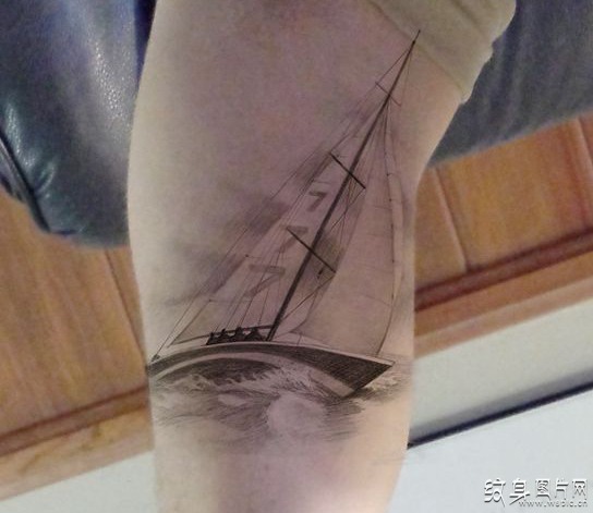 个性帆船纹身图案，独特而又意义的纹身设计