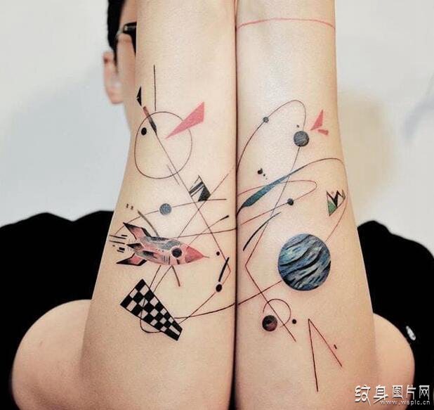 个性火箭纹身及手稿 充满想象的图案设计