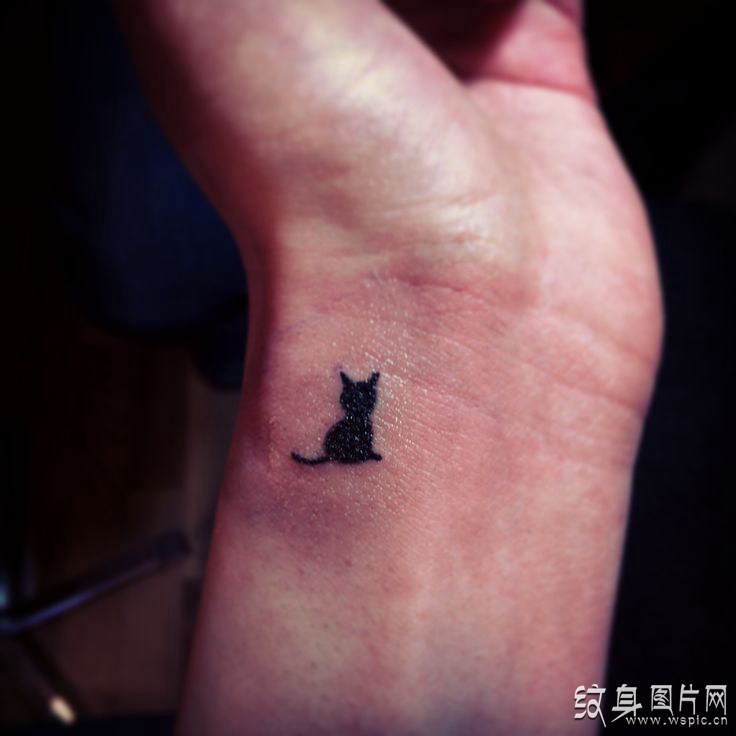 带有神秘传说的猫咪 黑猫纹身图案及手稿欣赏