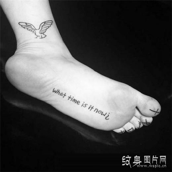 黑白脚底纹身图案欣赏 最有个性的部位纹身