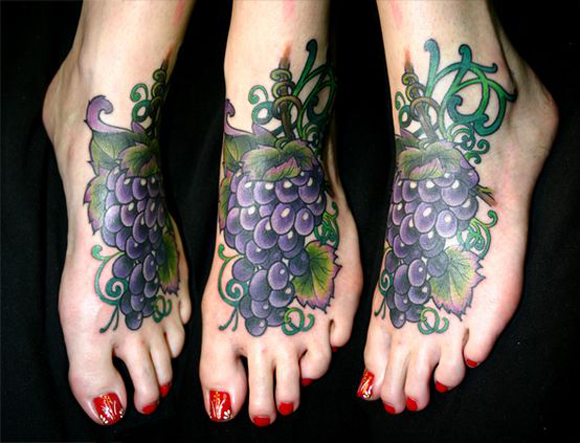 葡萄纹身图案欣赏 另类小众的水果纹身