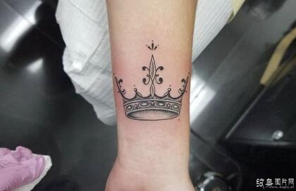 皇冠纹身图案及含义 选择适合自己的经典设计