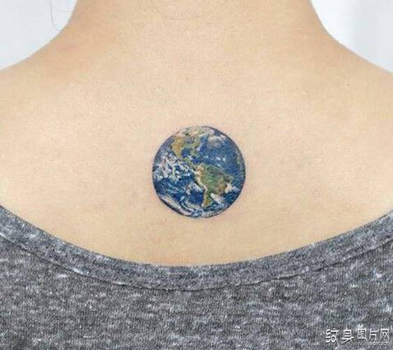 地球纹身图案欣赏 唯美小清新风格设计