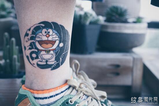 哆啦a梦纹身图案 可爱的机器猫纹身设计精选