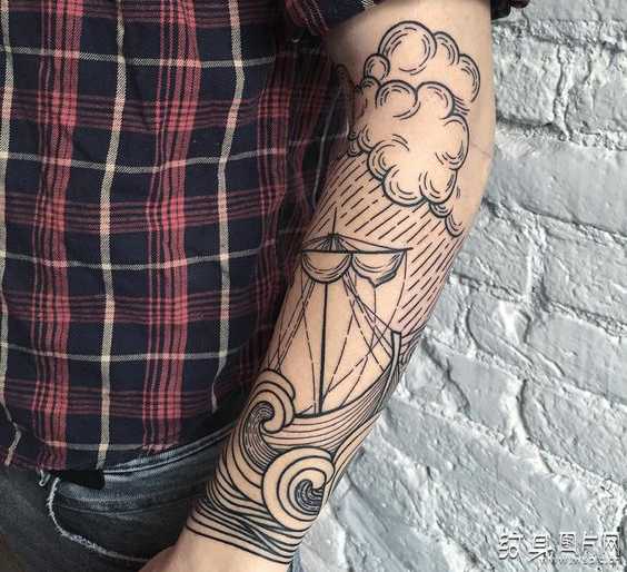 半袖纹身图案欣赏 霸气十足的男性纹身设计