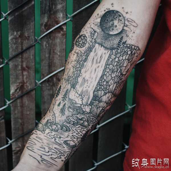 手臂瀑布纹身图案 神奇的大自然设计理念
