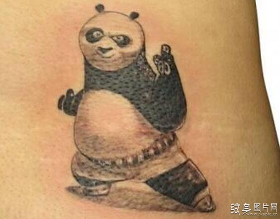 功夫熊猫纹身图案 炫酷的卡通纹身设计体验