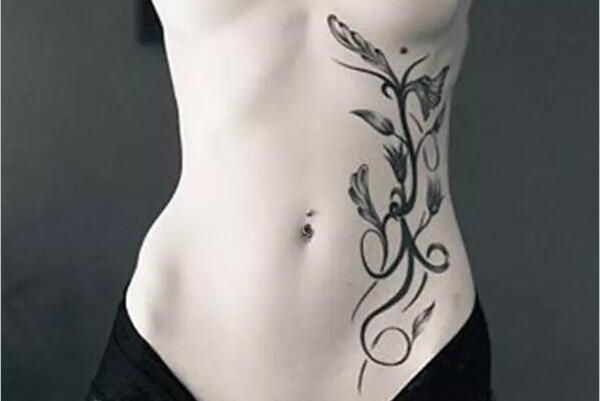 藤蔓纹身图案欣赏，带刺的女人最美