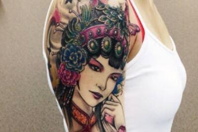 女子花旦纹身图案，现代艺术与古典文化的完美结合