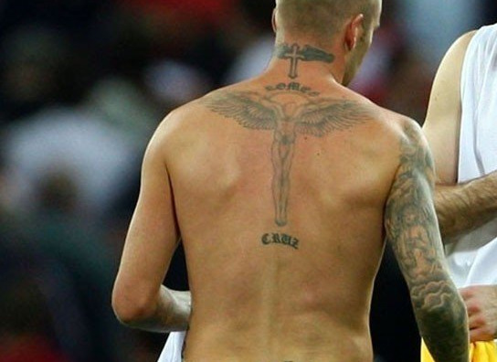 站立的天使纹身，贝克汉姆后背纹身