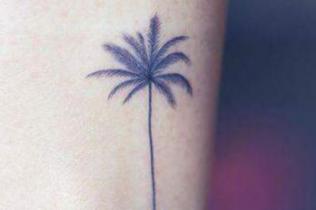 椰子树纹身图案及寓意 小众但有内涵的经典纹身