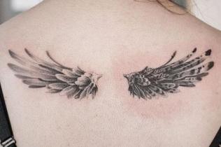 为梦想插上翅膀，超酷炫男女翅膀纹身图案