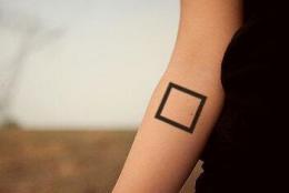 正方形纹身图案欣赏 简洁个性的几何图形