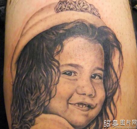 男女肖像纹身图案，纪念和信仰的双重意义