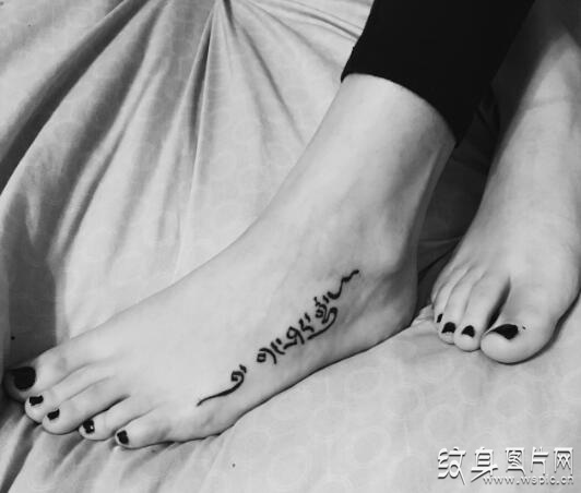 梵文纹身图案，源自古印度的神秘设计