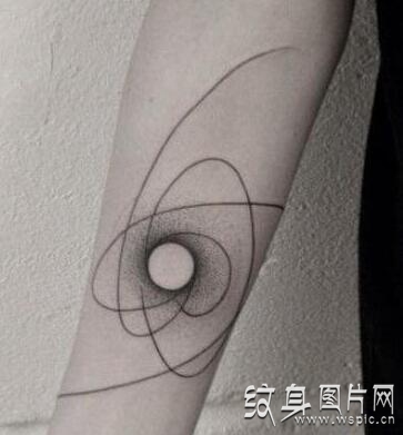 简单又个性的几何图腾，另类的个性纹身图案