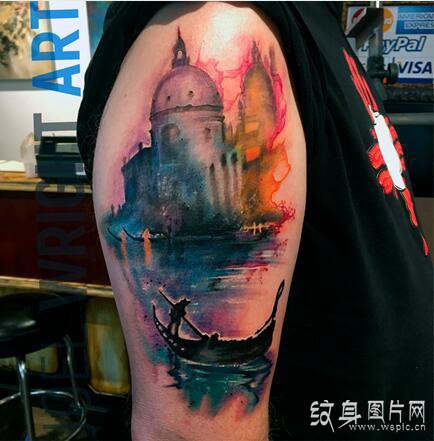 彩色纹身图案，给生活增添灿烂色彩
