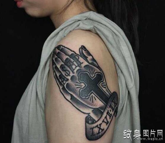 十字架纹身别乱纹，不同的十字架有不同的含义