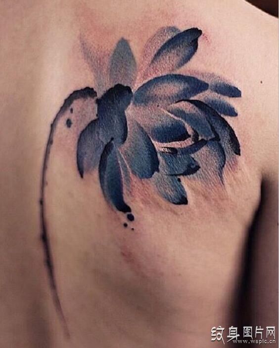 蓝莲花纹身图案欣赏及寓意，永不凋零的圣洁之花