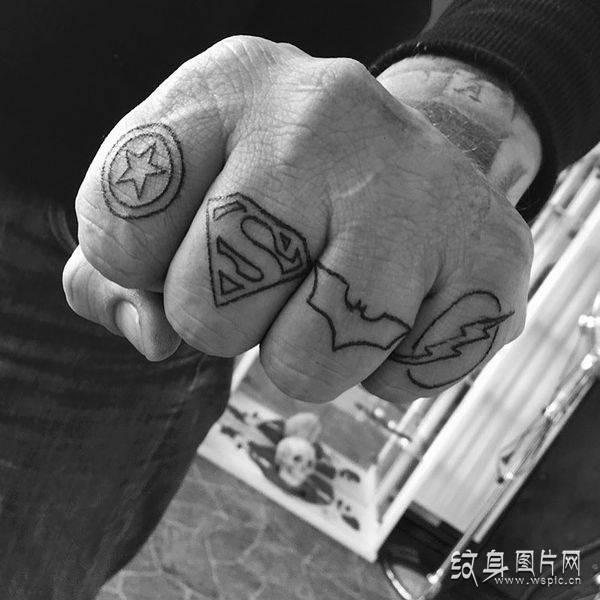 动漫电影中的超级英雄，炫酷蝙蝠侠纹身图案欣赏
