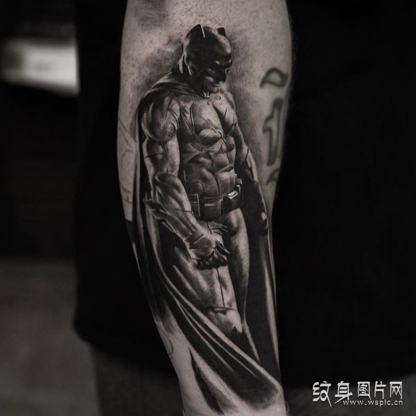 动漫电影中的超级英雄，炫酷蝙蝠侠纹身图案欣赏