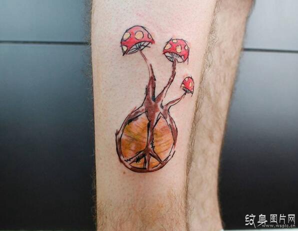 蘑菇纹身图案欣赏 简约可爱的小纹身设计