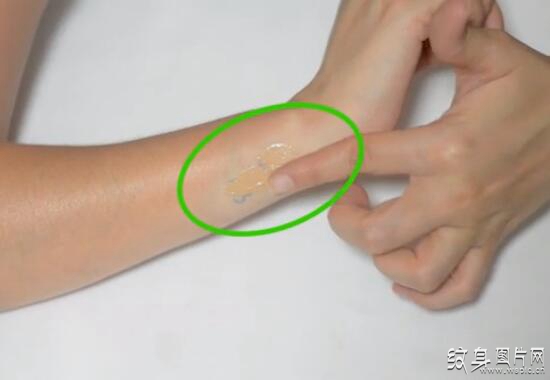 用什么可以遮挡纹身 简单几步轻松遮盖纹身