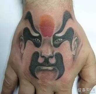京剧纹身图案大全 花旦图案首当其冲