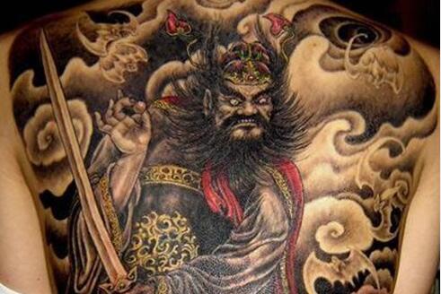 满背钟馗纹身图案，四大经典纹身主题之一