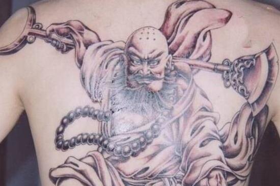 鲁智深纹身图案欣赏，魁梧的外表下有颗爱美之心