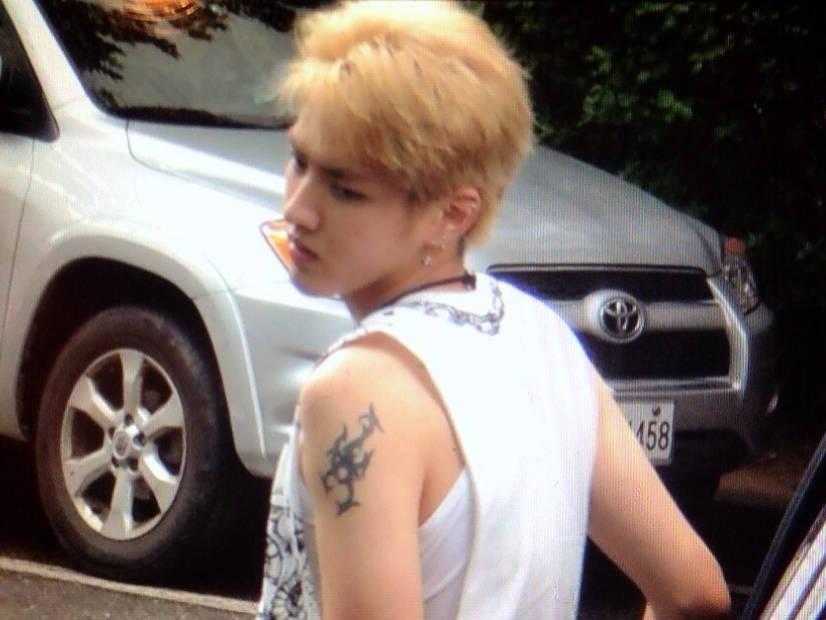 吴亦凡纹身