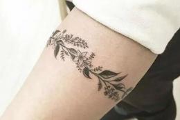 藤条纹身图案欣赏，女性独特的魅力展现
